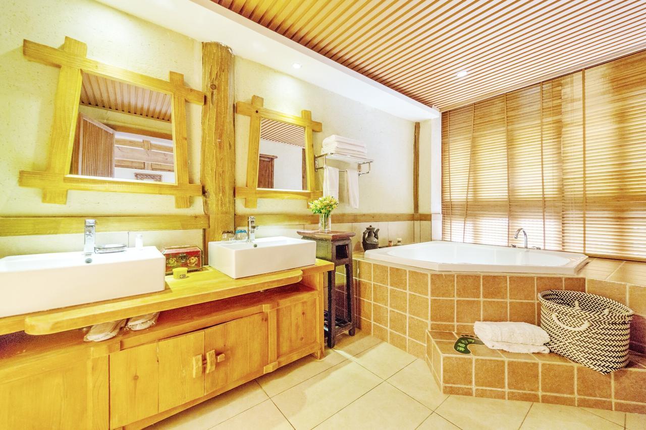 Lijiang Shuhe Yuefeng Resort Hotel エクステリア 写真