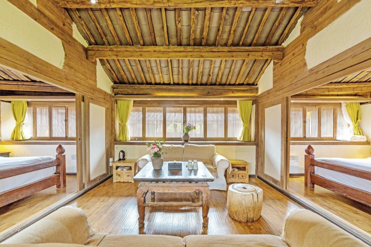 Lijiang Shuhe Yuefeng Resort Hotel エクステリア 写真