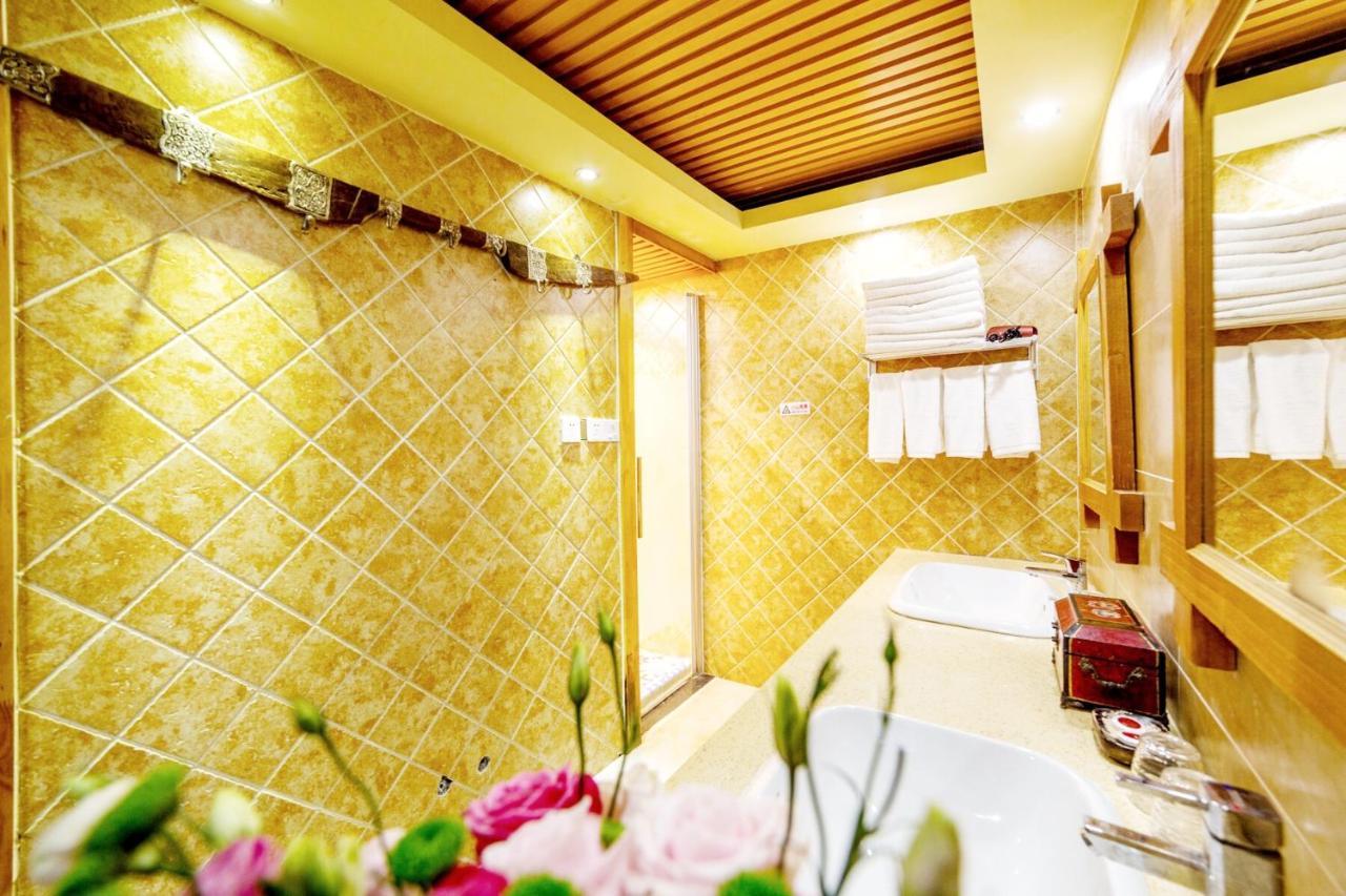 Lijiang Shuhe Yuefeng Resort Hotel エクステリア 写真